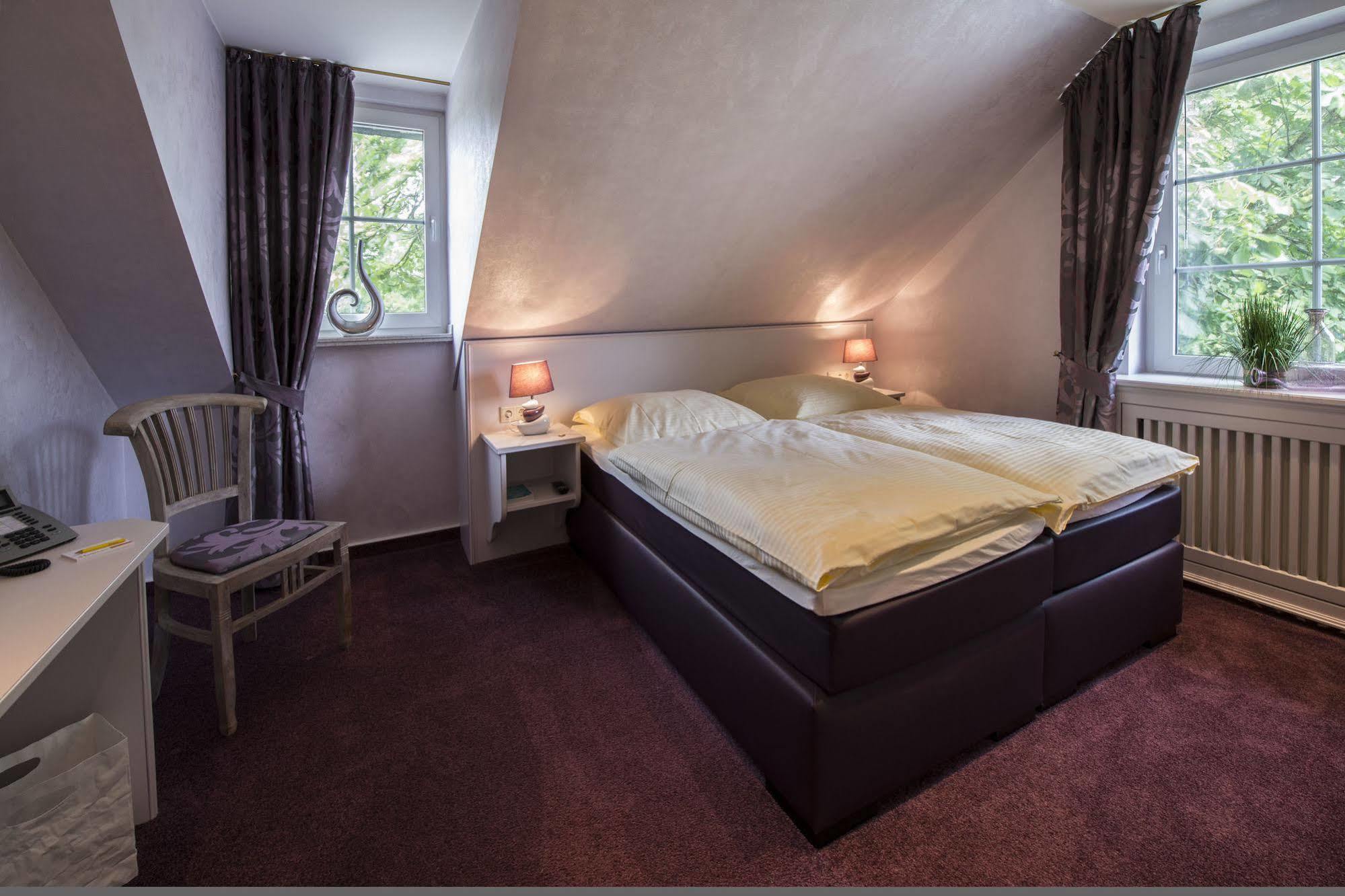 Ententurm - Hotel Und Eventlocation Steinhagen  Εξωτερικό φωτογραφία
